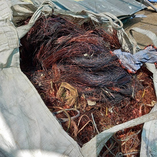 รับซื้อเศษทองแดง ทองแดง ทองเหลือง ให้ราคาสูง - รับซื้อของเก่า ลำลูกกา โชควิศิษฐ์  รีไซเคิล - รับซื้อเศษทองแดง ทองเหลือง 